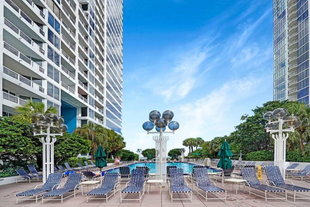 Apartamento Make It Happen! Brand New With Amazing Water Views Miami Exterior foto